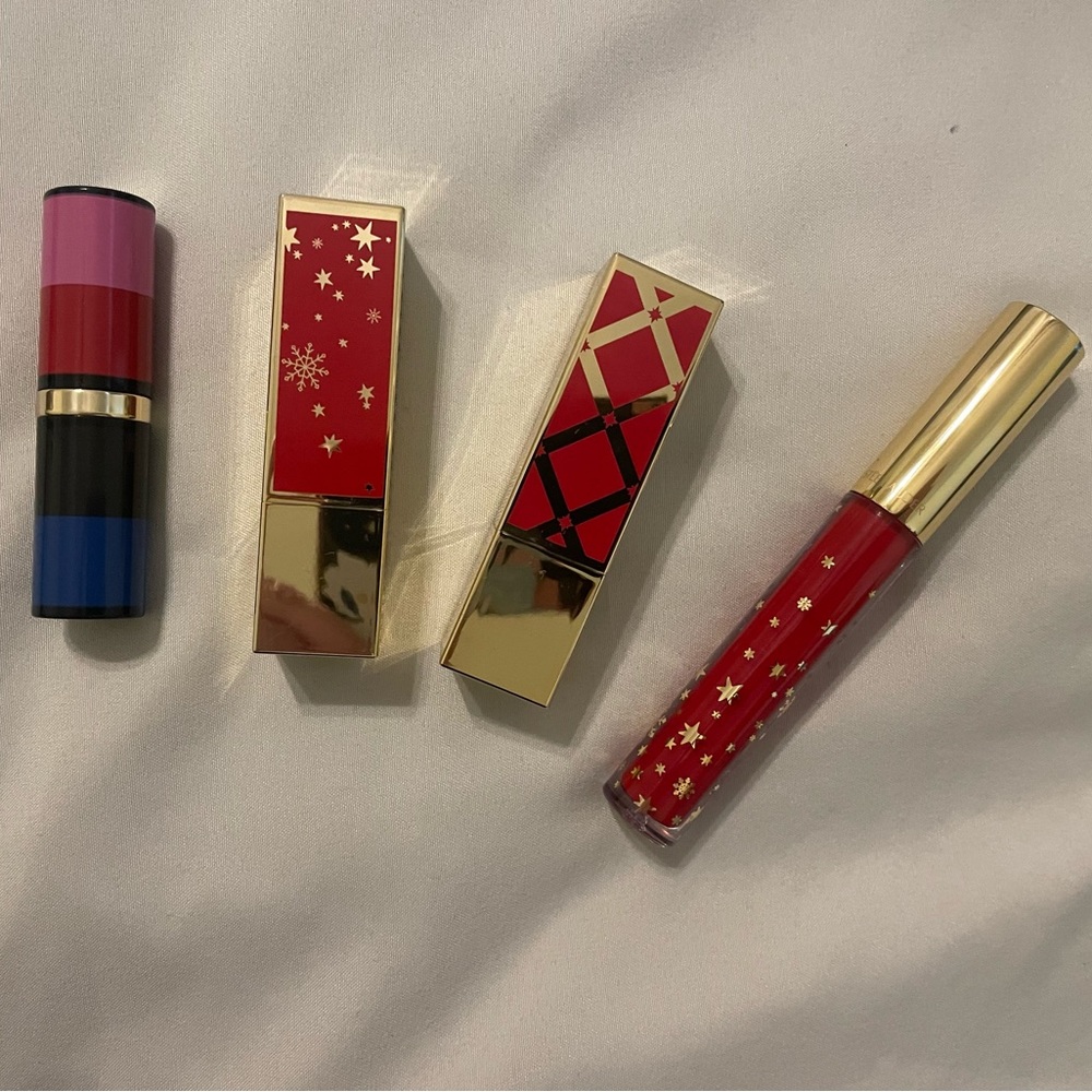 Set of 4 Estée Lauder lipstick/gloss